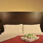 Hotel Versailles
